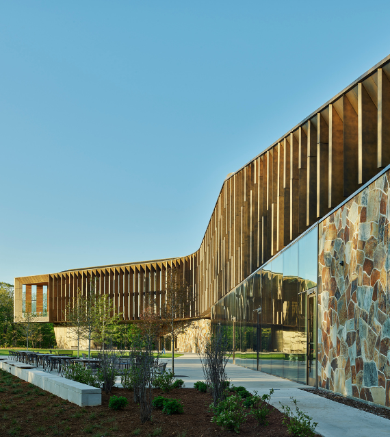 Exterior image of the Heartland whole Health Institute building's rear courtyard